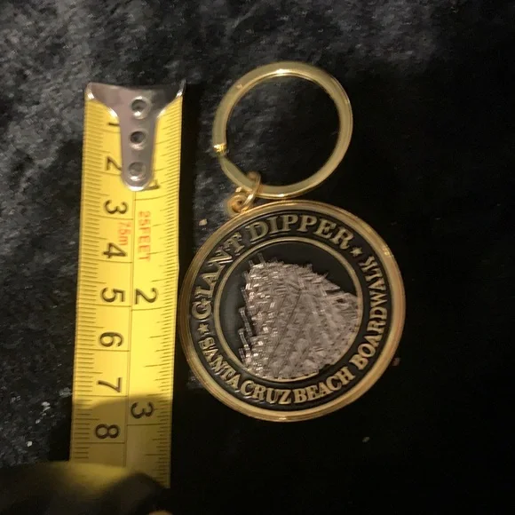 #286 NWT Giant Dipper Keychain - Picture 3 of 3